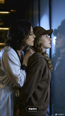 2026美剧《复仇纠缠我爱上了美女总裁》全集1-30集高清在线观看_电视剧免费观看_双女主美剧《复仇纠缠我爱上了美女总裁》免费高清在线观看